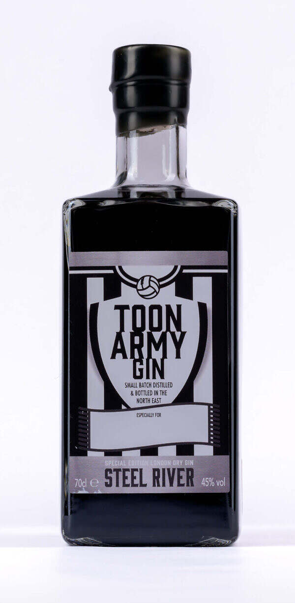 Steel River - Toon Army Gin (70cl)