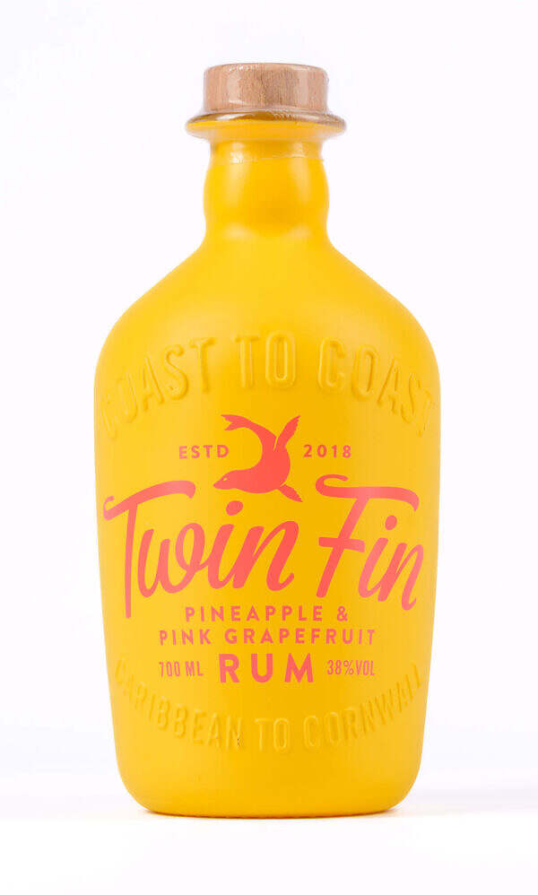 Twin Fin - Pineapple & Pink Grapefruit Rum (70cl)